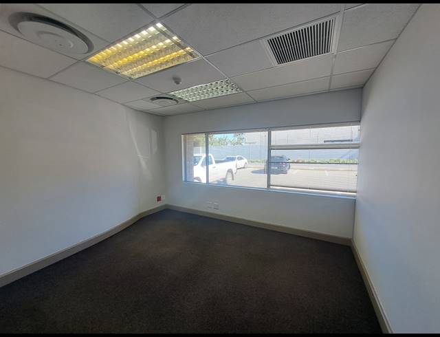 937M² OFFICE TO LET IN ILLOVO